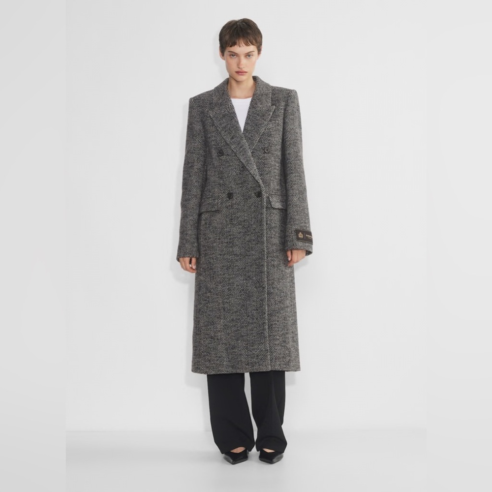 NWT Aritzia Babaton The Constant Coat size XS